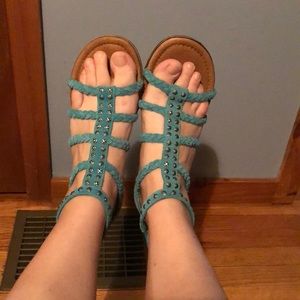 Minnetonka turquoise suede strappy stud sandals